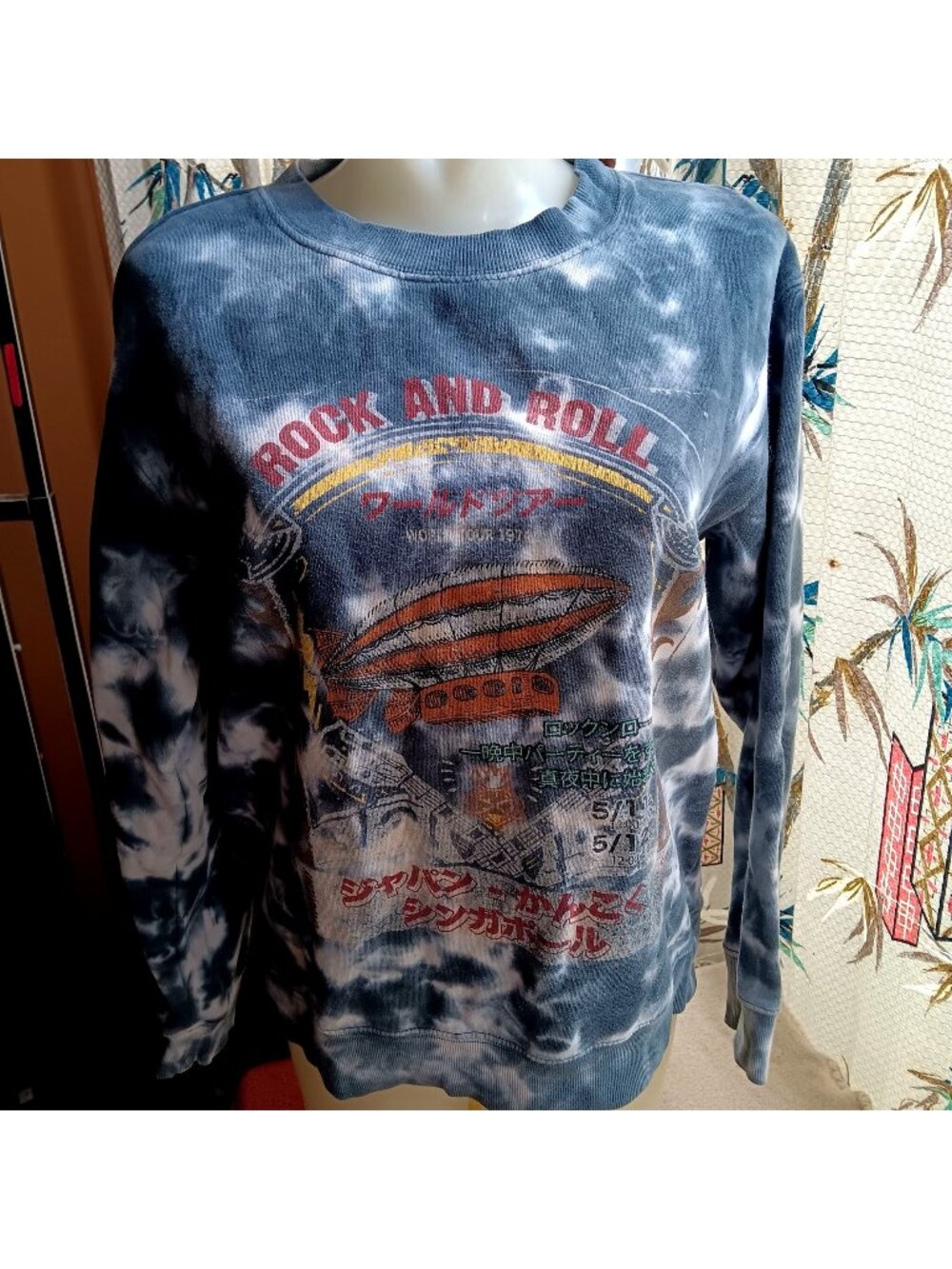 Crewneck Sweat Top Buckle Rock Roll Tie-Dye Sweatshirt Crewneck XS Modish Rebel